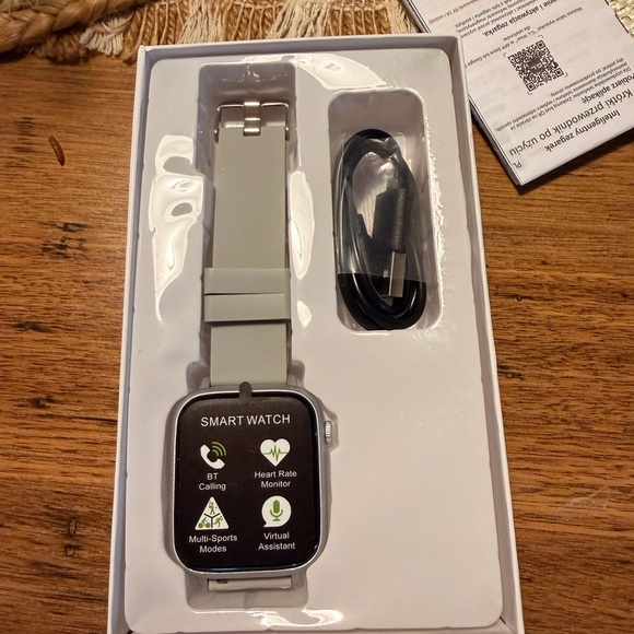 Smart Watch - White - Picture 2 of 3